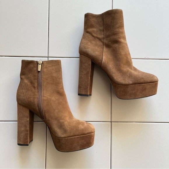 Vince Camuto Shoes - Vince Camuto Leslieon Suede Boots